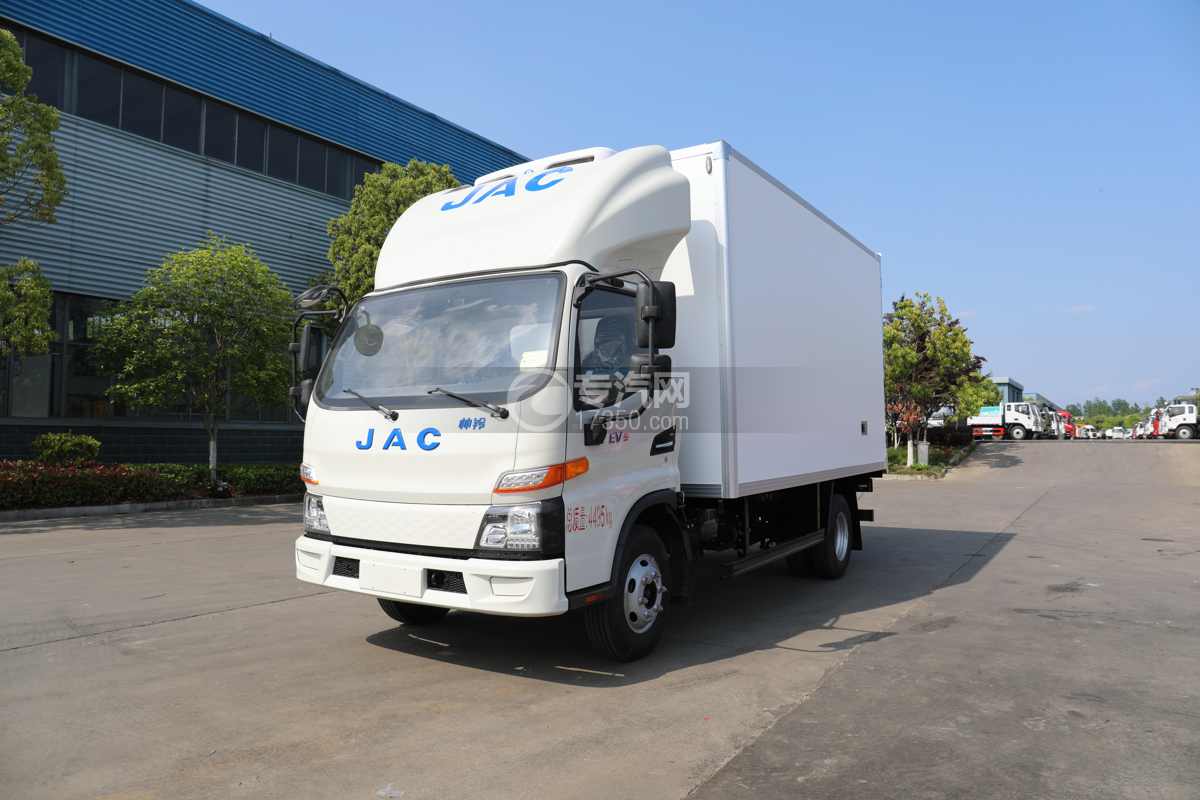 江淮帅铃EV5-100.46Kwh纯电动冷藏车