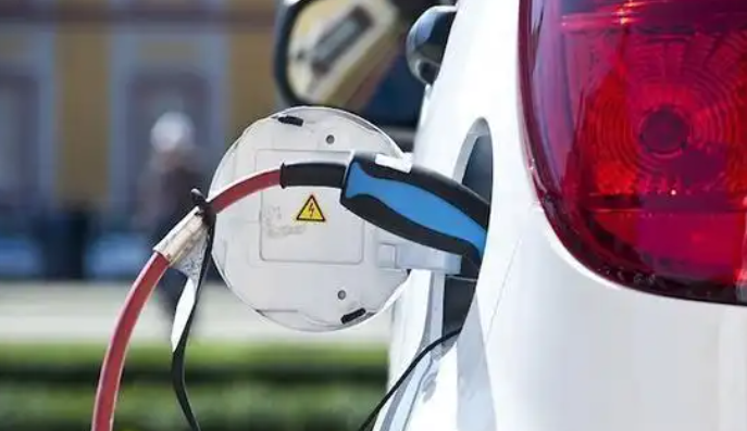 新能源汽车类型-BEV、HEV、PHEV、REEV、FCEV