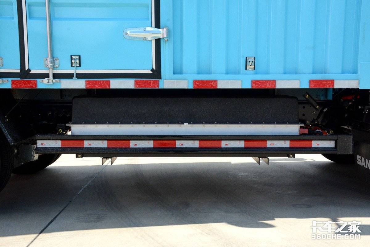车船税全免结束 是新能源卡车'成人礼'?
