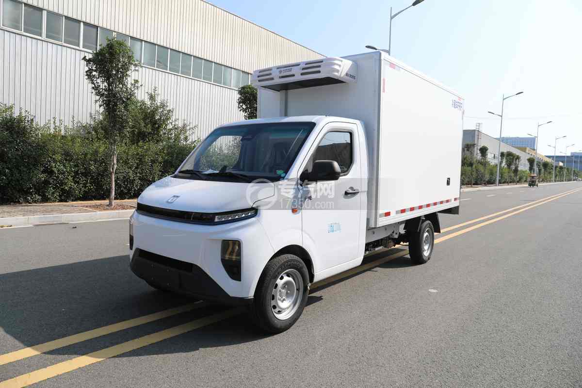 吉利 F1E纯电动冷藏车（小微卡）