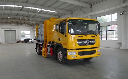 东风多利卡D9（10方）餐厨垃圾车