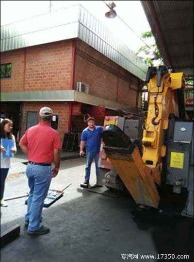 宇通重工清障车助力委内瑞拉交通事业发展