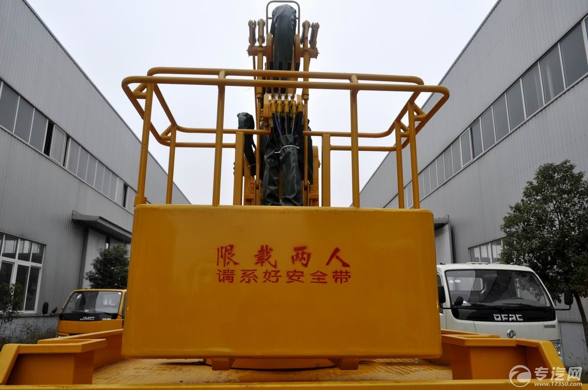 东风凯普特14米高空作业车载物台