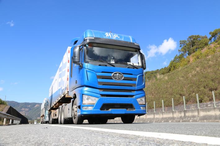 一汽解放j7长测完成 覆盖国内主要公路运输线路