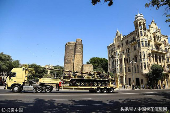 重汽底盘还可以改装洒水车,冷藏车,随车吊,搅拌车等专用车型,欢迎有