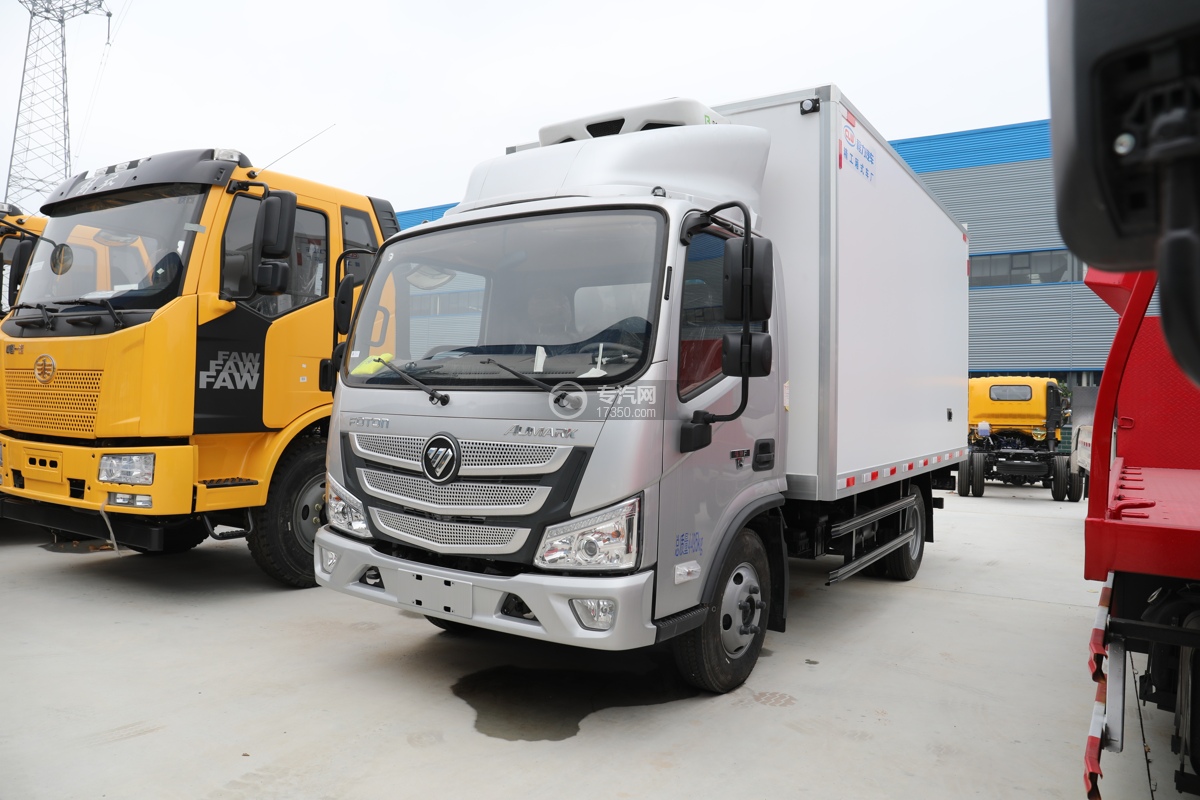 福田欧马可S1国六4.04米冷藏车