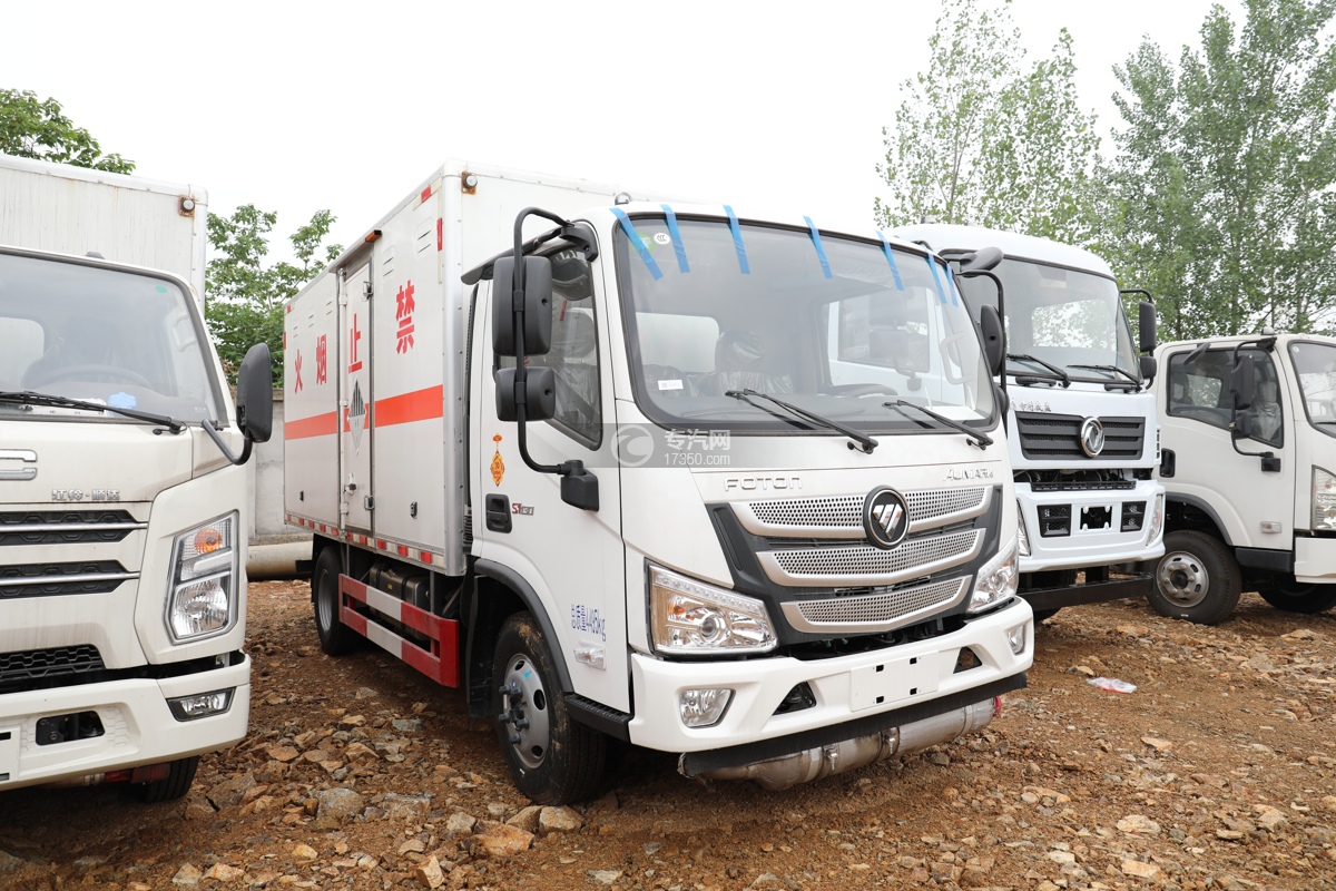 福田欧马可S1国六4.1米杂项危险物品厢式运输车