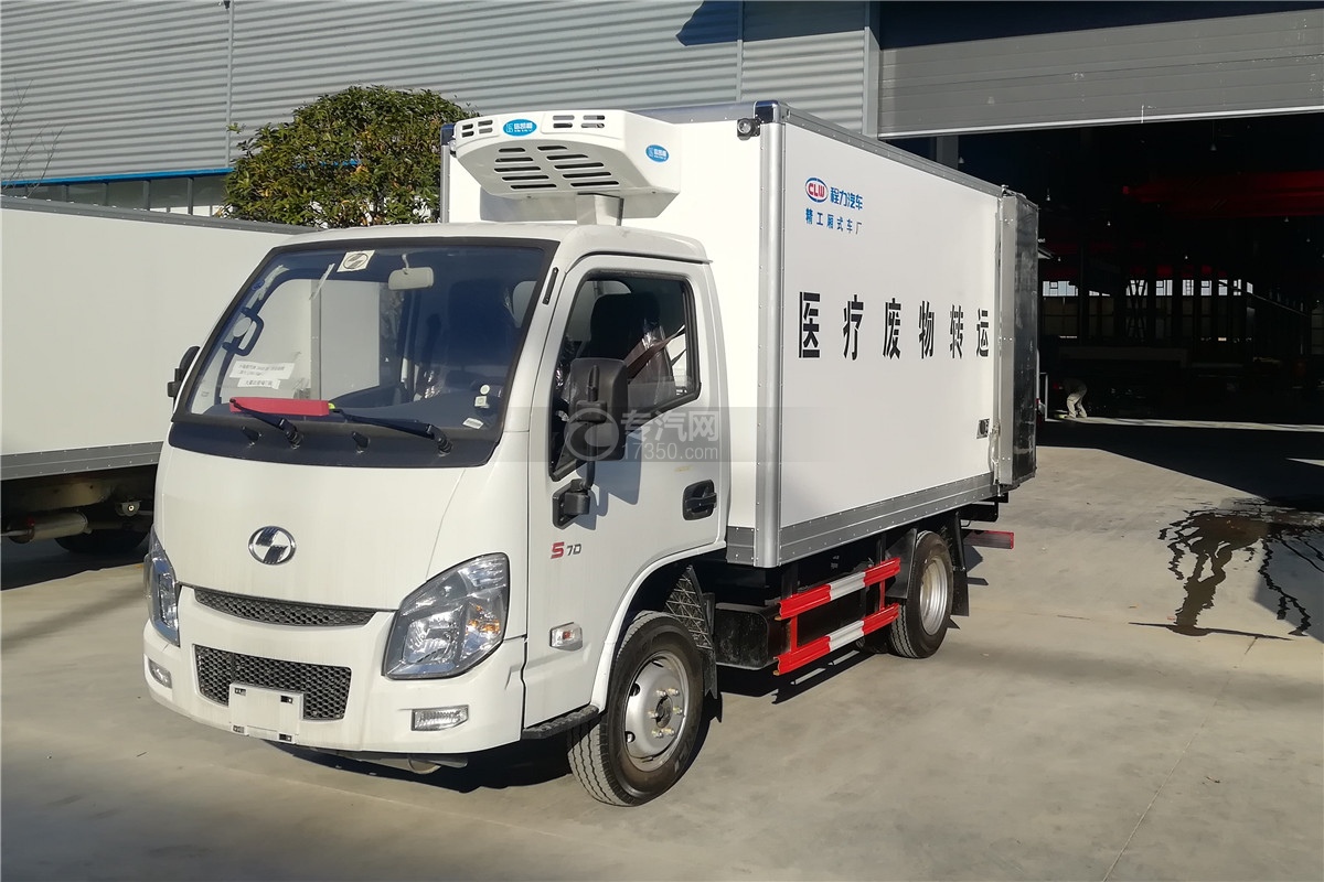 跃进小福星S70国六3.2米医疗废物转运车