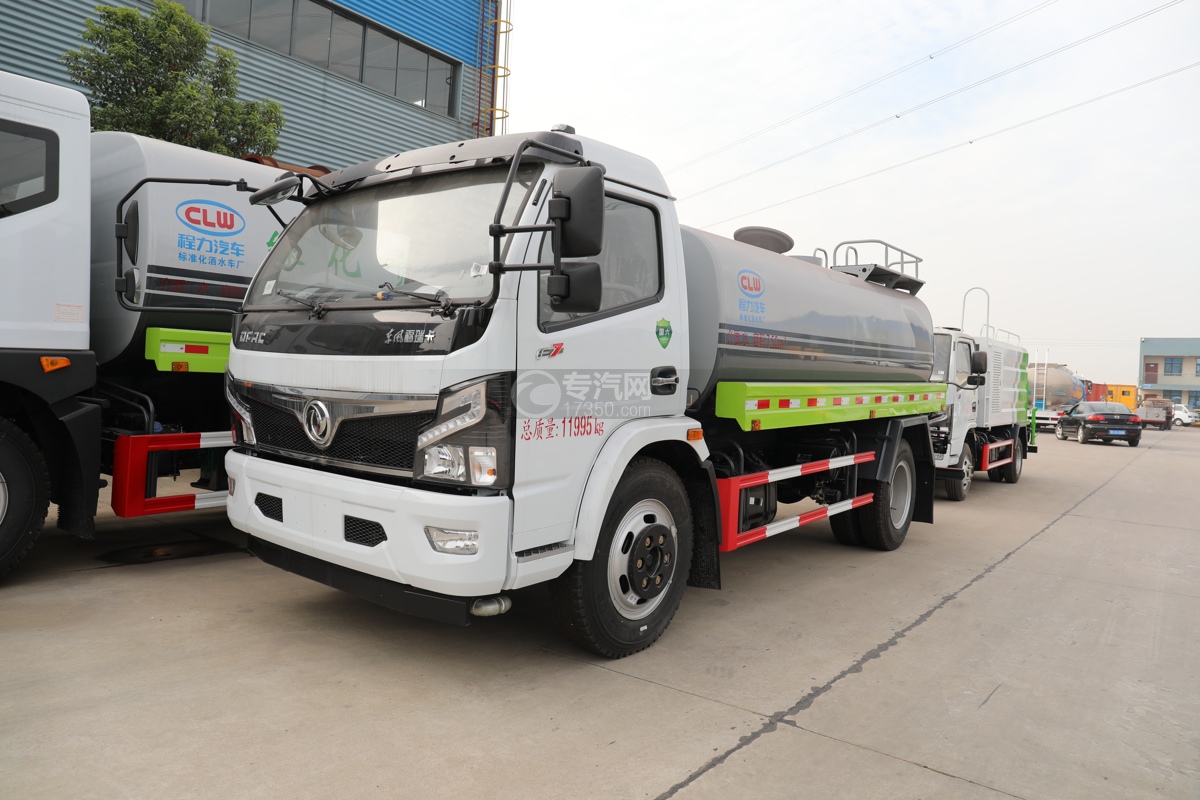 东风福瑞卡F7国六7.5方洒水车