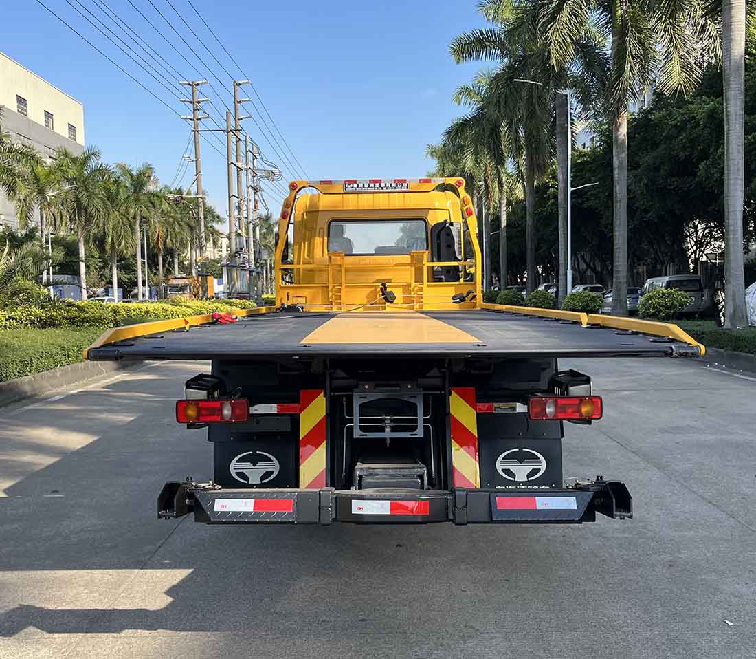 粤海牌yh5185tqz016p型清障车