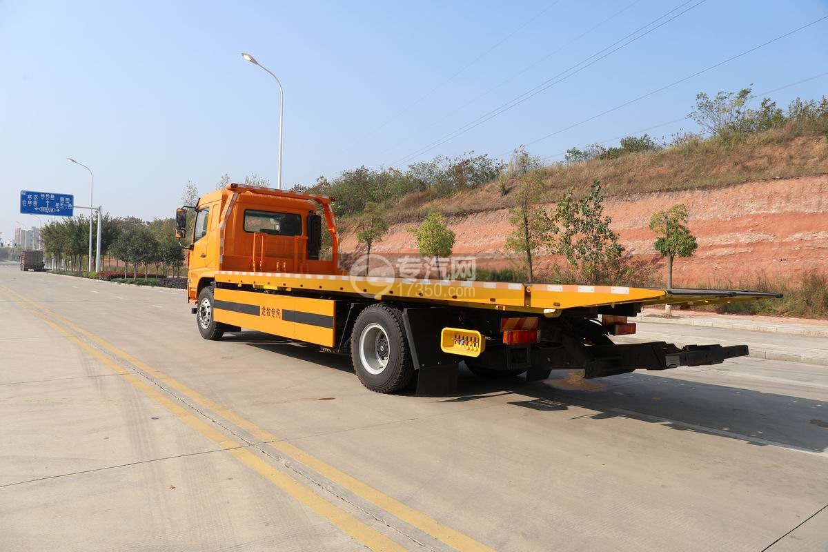 陕汽轩德X6一拖二清障车（18吨）侧后方图