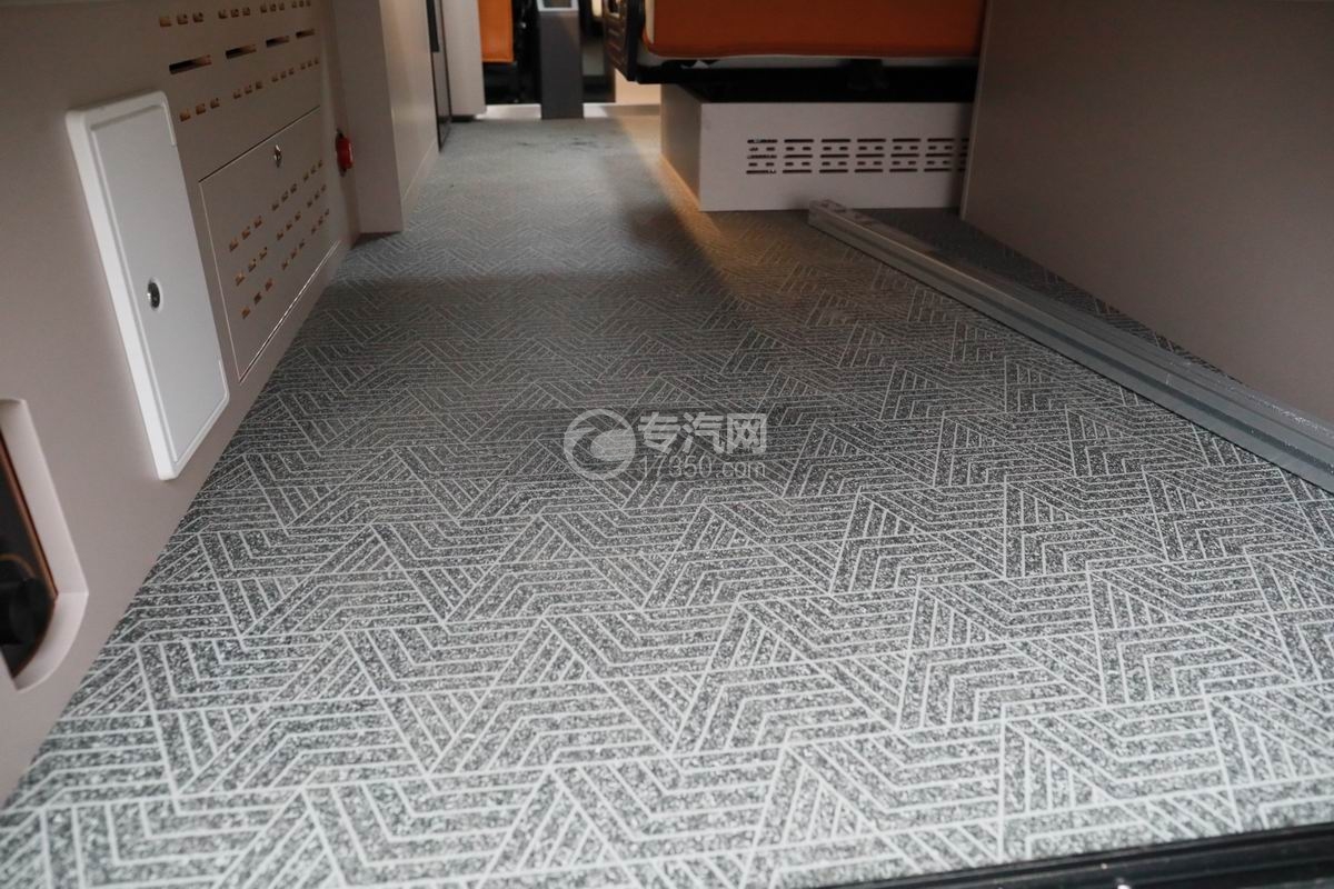 重汽先锋官V宿营车（白色）地毯