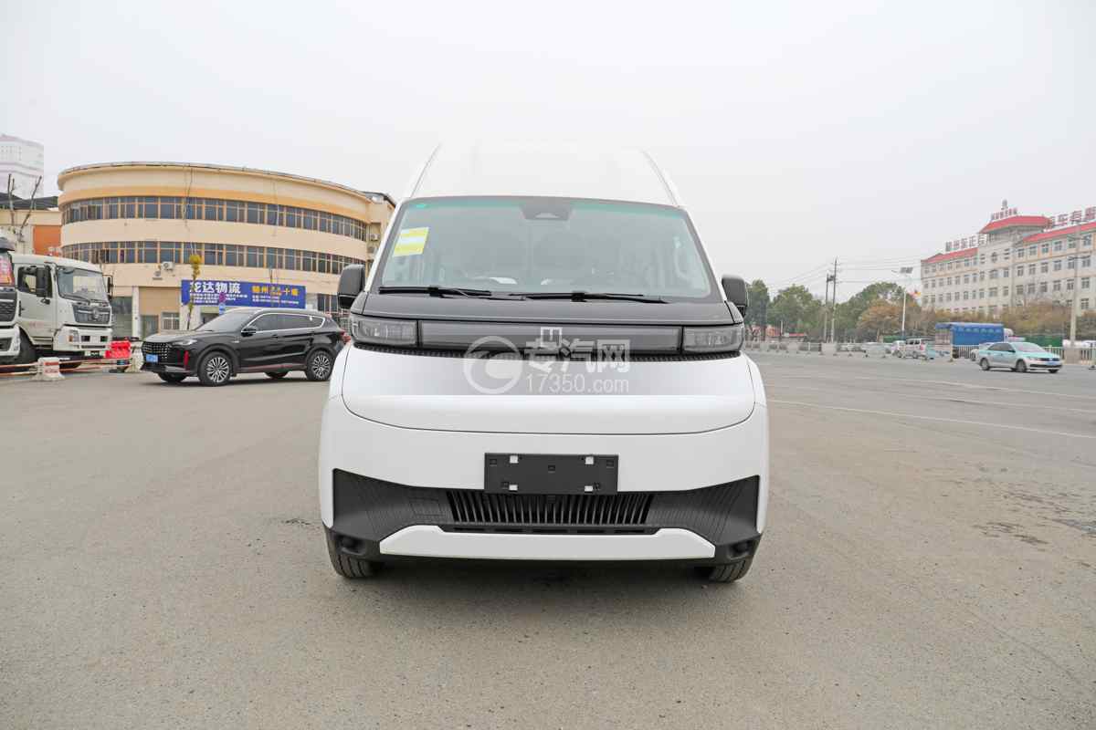 吉利远程超级VAN中轴宁德天行83度电（续航430KM）正面图