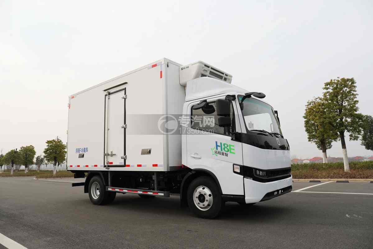 吉利远程H8E纯电动冷藏车(120度电)右前45度图