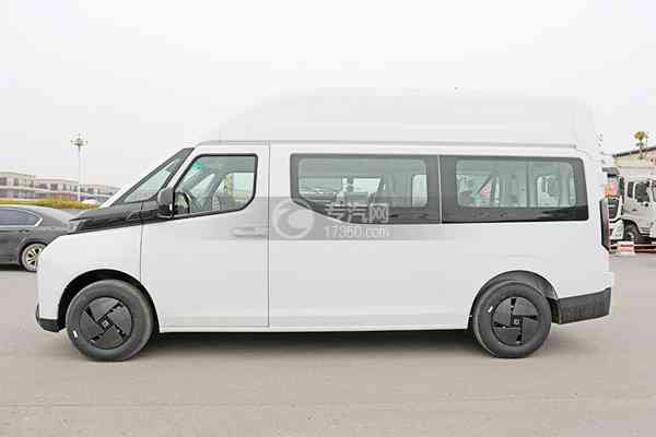 吉利远程超级VAN 中轴宁德天行83度电（续航430KM）  侧面图