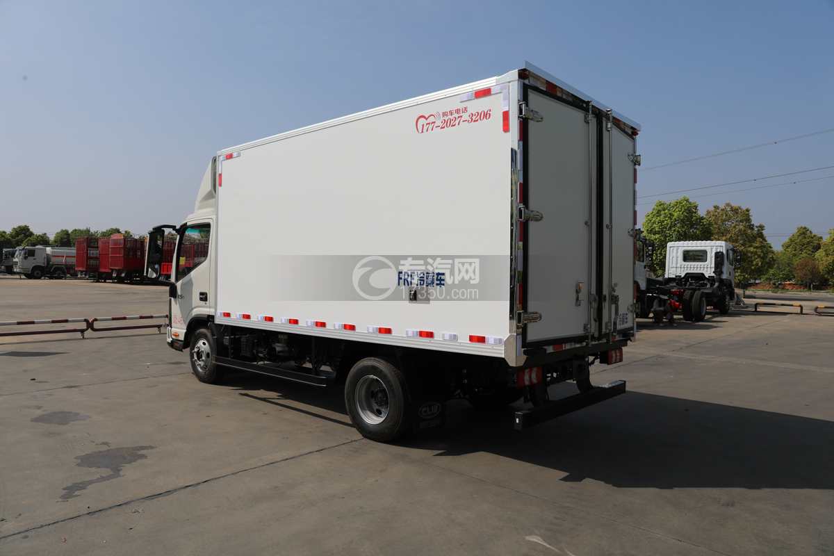 江淮帅铃ES6纯电冷藏车（100.46 kwh)侧后方图