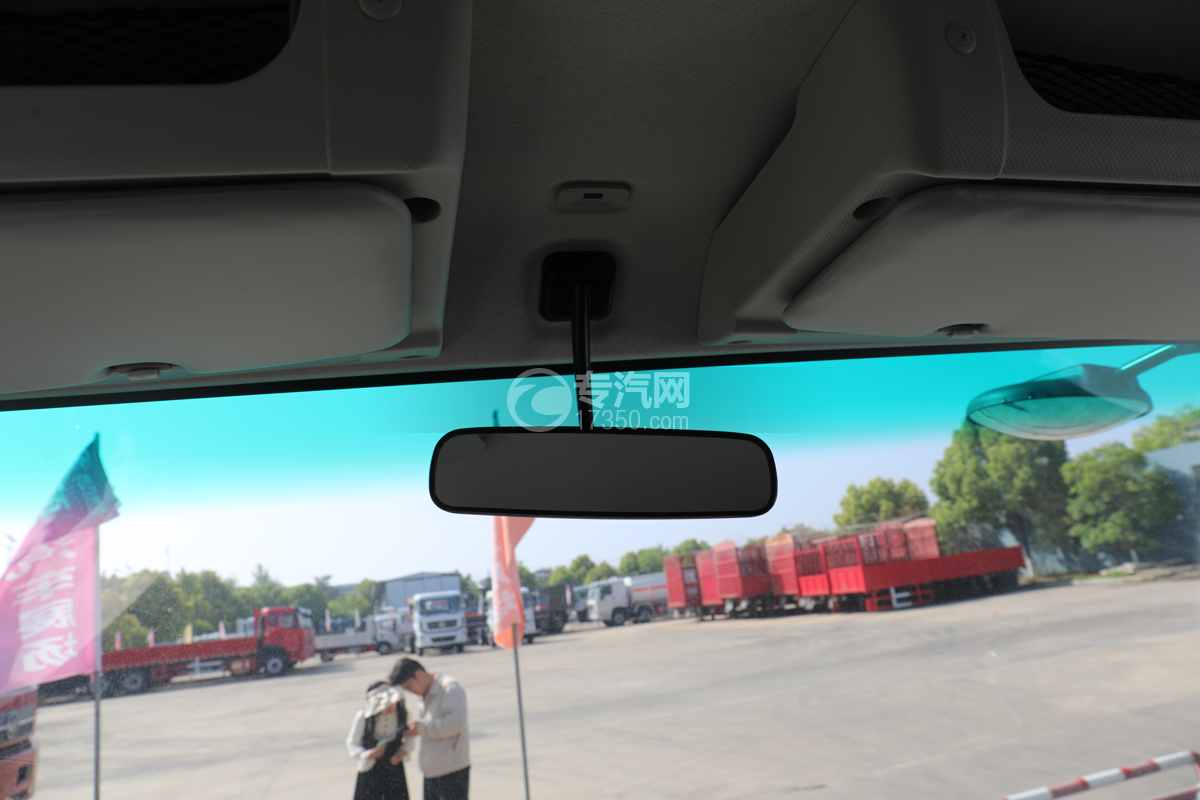 江淮帅铃ES6纯电冷藏车（100.46 kwh)驾驶室后视镜