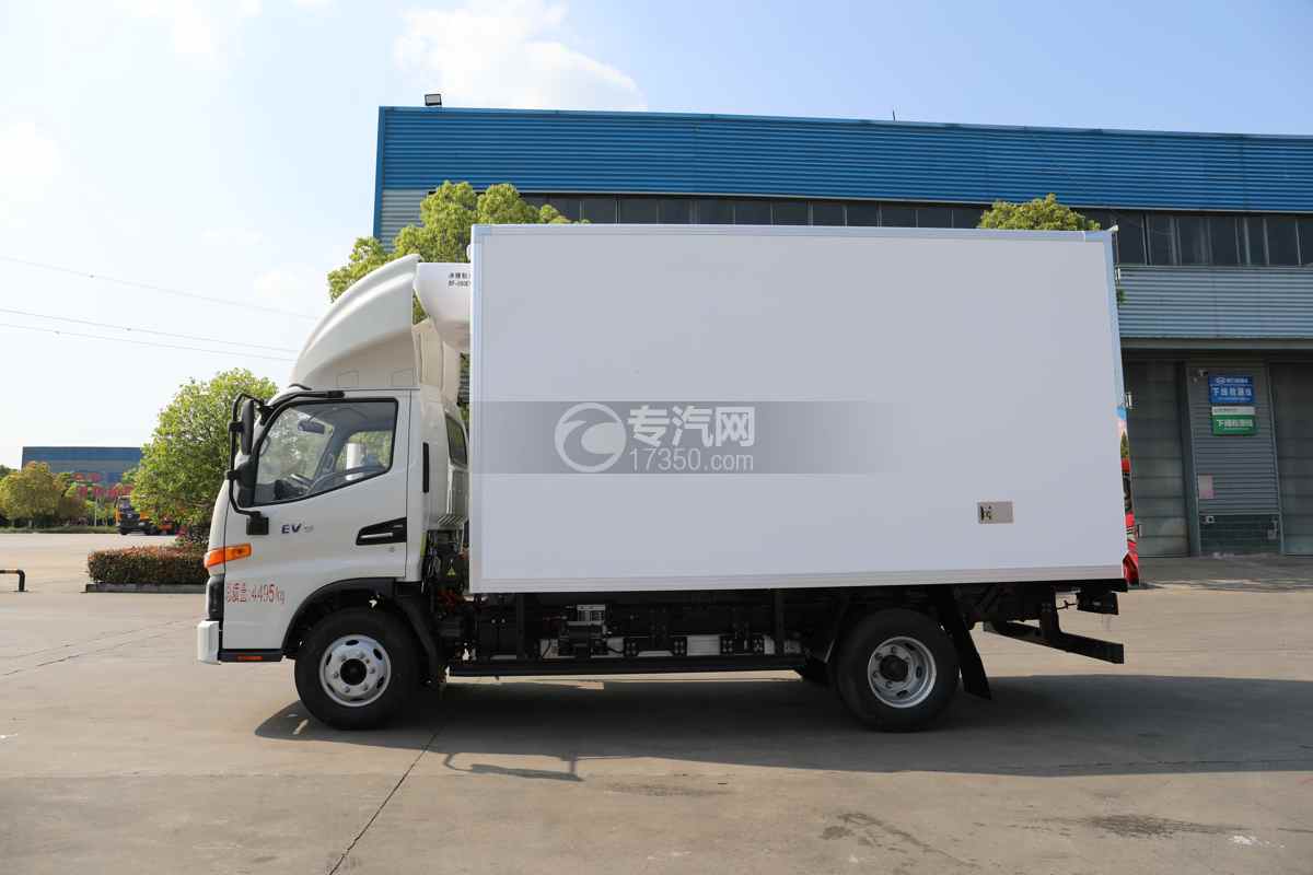 江淮帅铃EV5-100.46Kwh纯电动冷藏车侧面图
