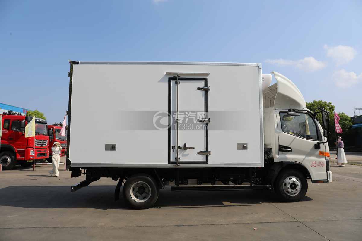 江淮帅铃EV5-100.46Kwh纯电动冷藏车侧面图