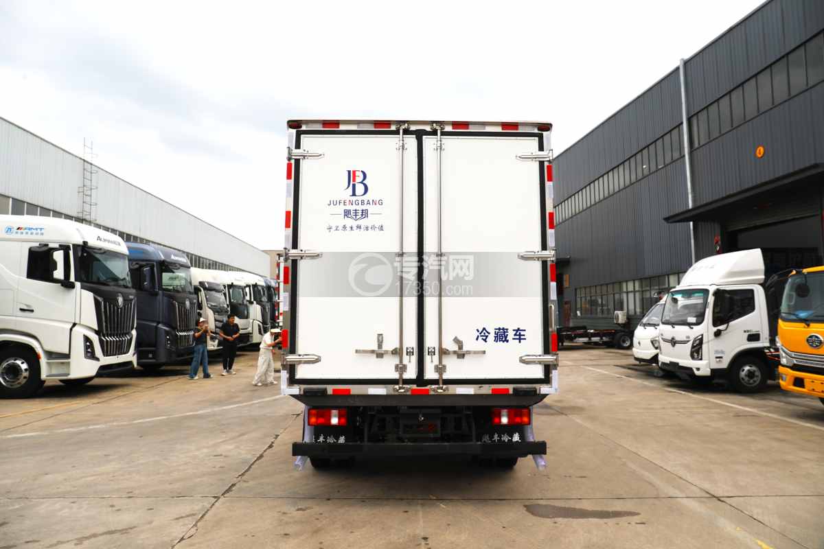 吉利远程T9E（140度电）纯电动冷藏车正面图