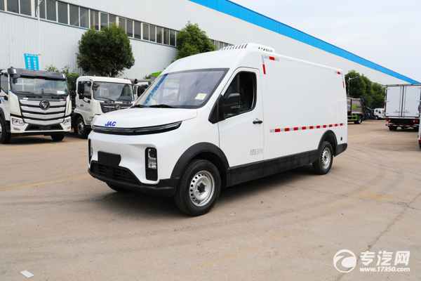 江淮VAN宝路冷藏车：7.5方大空间，一条招财进宝的路