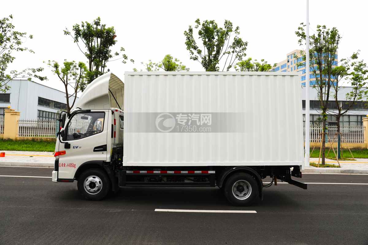 江淮帅铃EV5纯电动车厢可卸式汽车（100.46kwh）侧面图