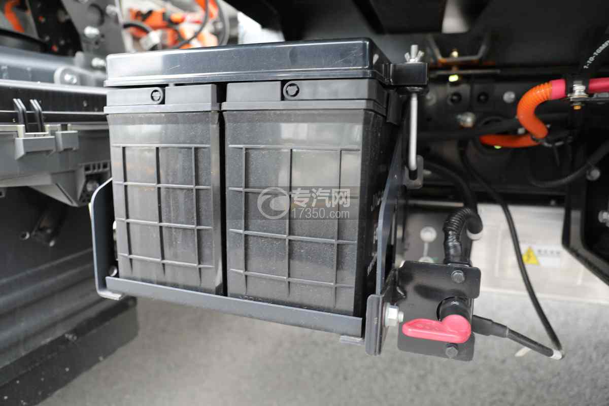 江淮帅铃EV5纯电动车厢可卸式汽车（100.46kwh）电频