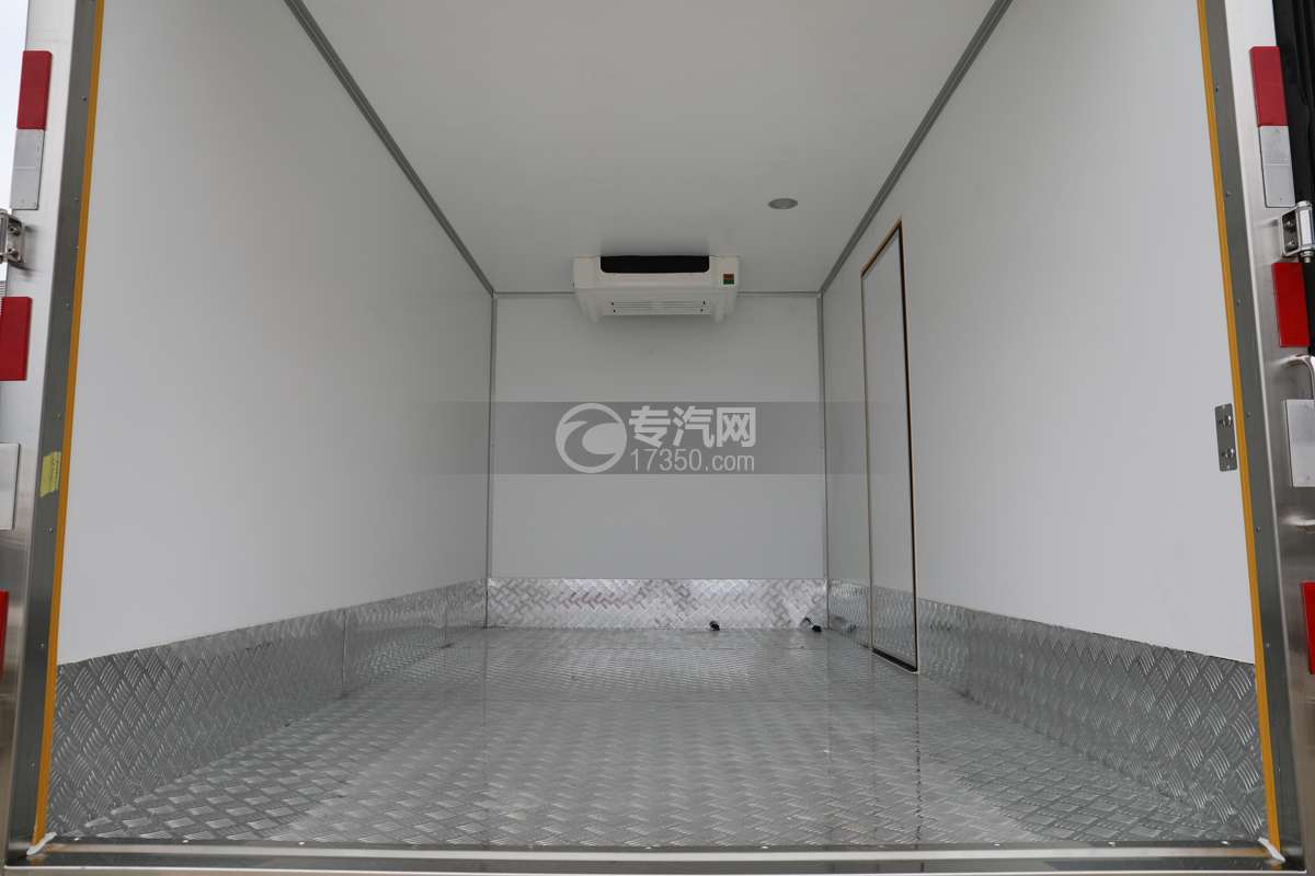 吉利远程T9M醇氢电动（4.2米）冷藏车内置冷机