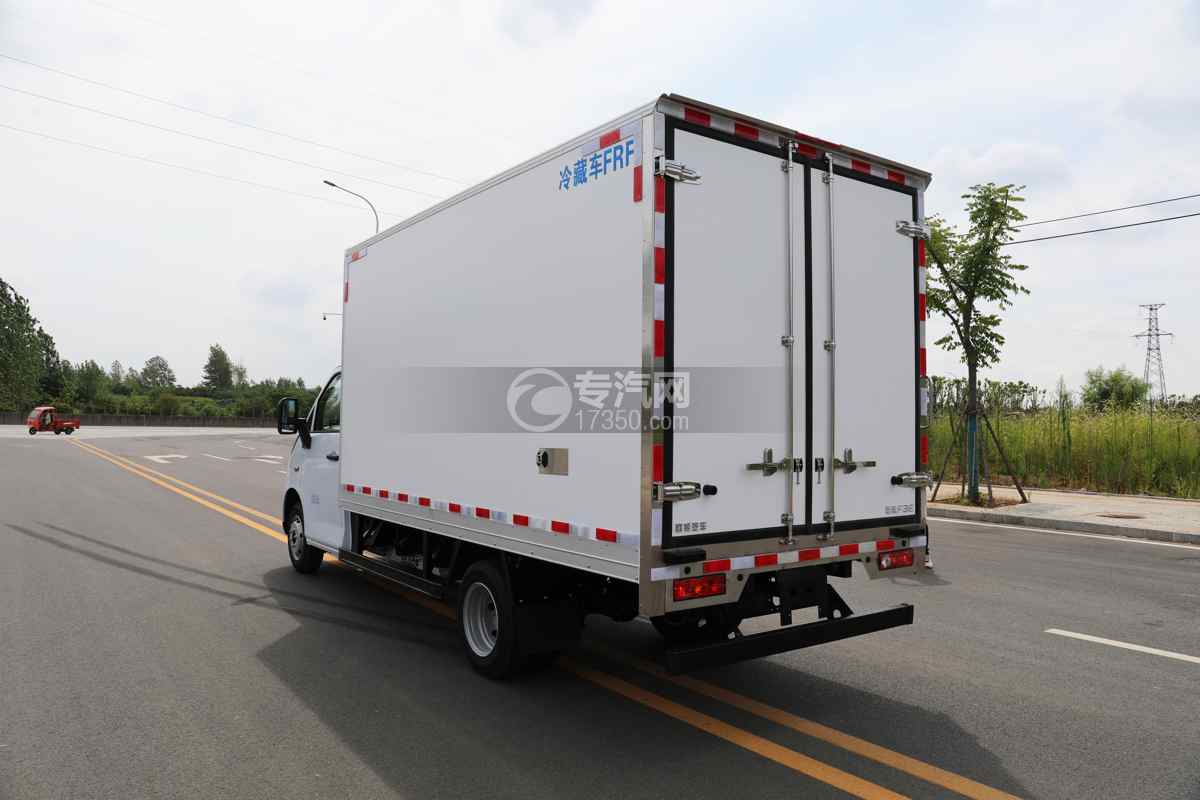 吉利星智F3E（ 72.849度电）纯电动冷藏车（后双轮）侧后面图
