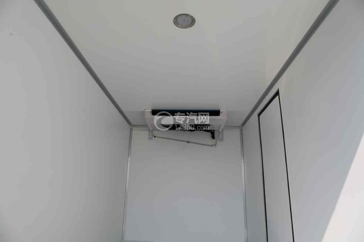 吉利F1E纯电动冷藏车冷藏箱体