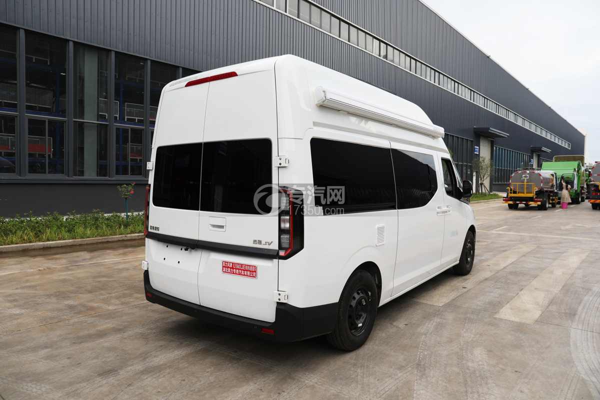 吉利超级VAN宁德天行83度电中轴高顶劲程版旅居车侧后面图