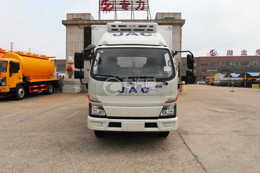 江淮帅铃EV5-100.46Kwh纯电动冷藏车正面图