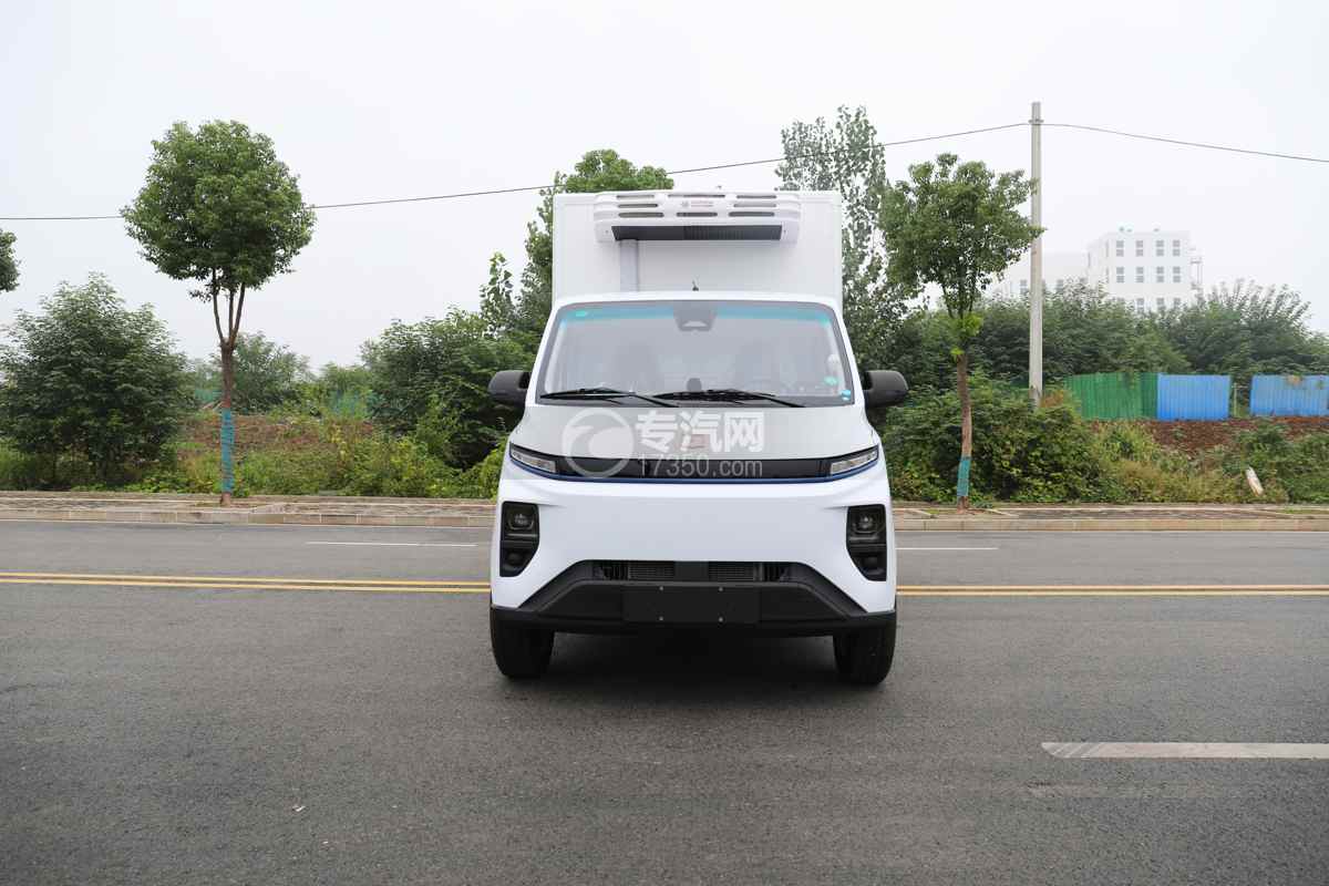 吉利 F1E（金标）纯电动冷藏车（小微卡）正面图