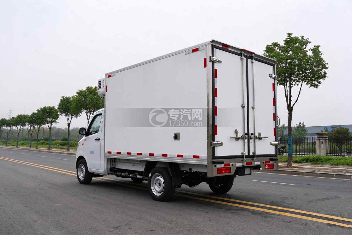 吉利 F1E（金标）纯电动冷藏车（小微卡）侧后面图