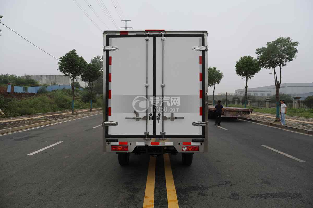 吉利 F1E（金标）纯电动冷藏车（小微卡）后开门