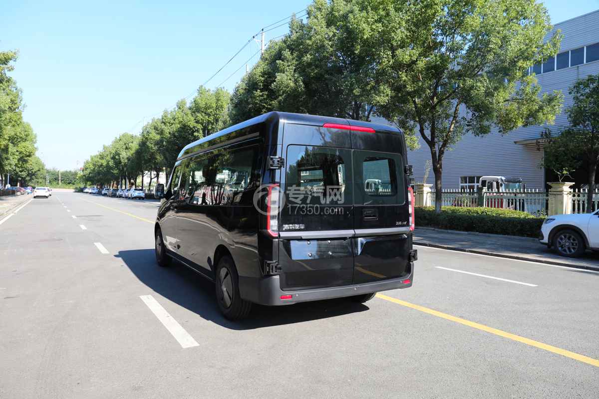 吉利宁德83度电 中轴 驭程版（明窗）超级van宿营车-黑色侧后面图