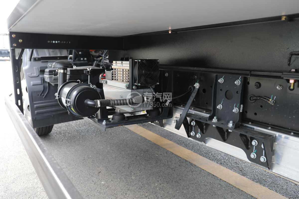 江淮帅铃EV5-100.46Kwh纯电动冷藏车--新规空滤