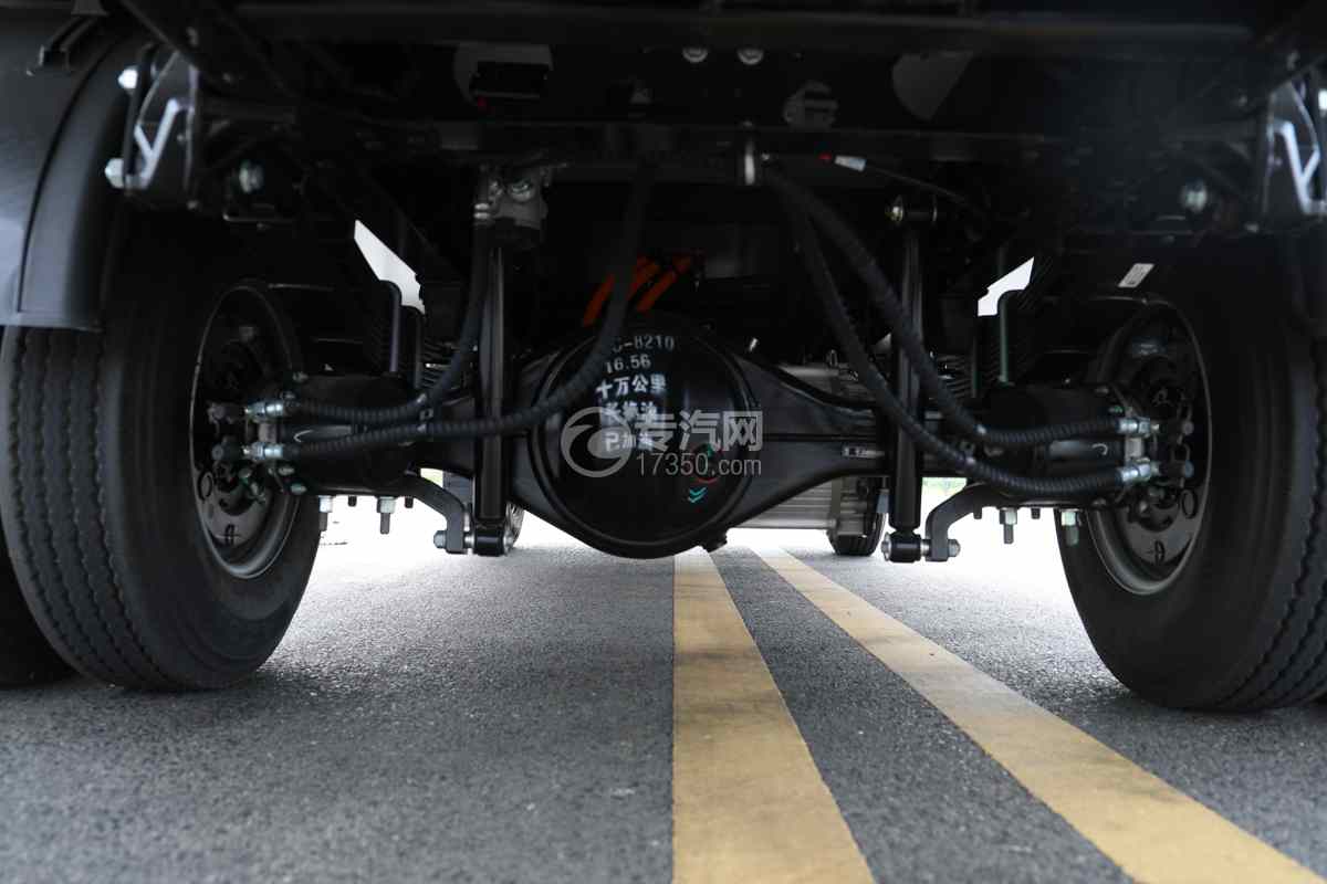 江淮帅铃EV5-100.46Kwh纯电动冷藏车--新规后桥