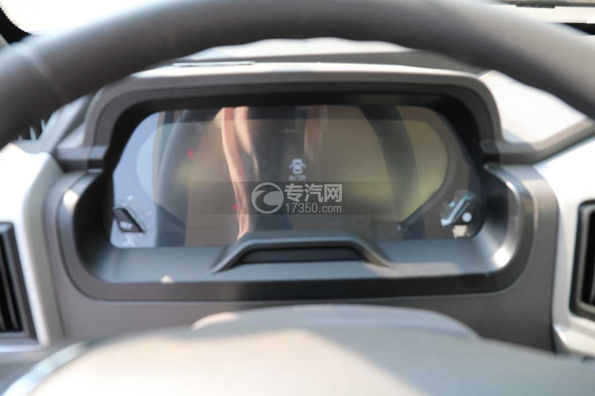 飞碟奥驰EV5纯电蓝牌餐厨垃圾车仪表盘