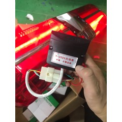 工程车救护车消防车警示灯双位灯控开关长排灯警灯控制器长条灯
