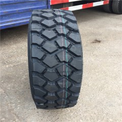 徐工130吨吊车起重机轮胎 365/85R20 前进越野花纹真空耐磨中联重