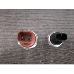 适用于解放J6空调压力开关J6P重卡货车空调阀压力控制阀原厂配件