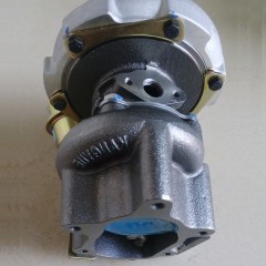 玉柴495发动机配件1BQ327-1118100-DA76汽车涡轮增压器