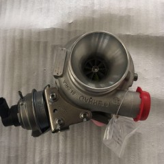 玉柴YC4D20 4D30发动机原厂涡轮增压器空压泵 GTC14V 802810