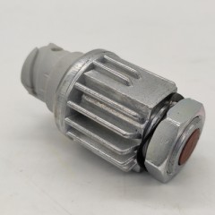 适配陕汽德龙F3000F2000刹车灯制动灯开关DZ93189582550原厂配件